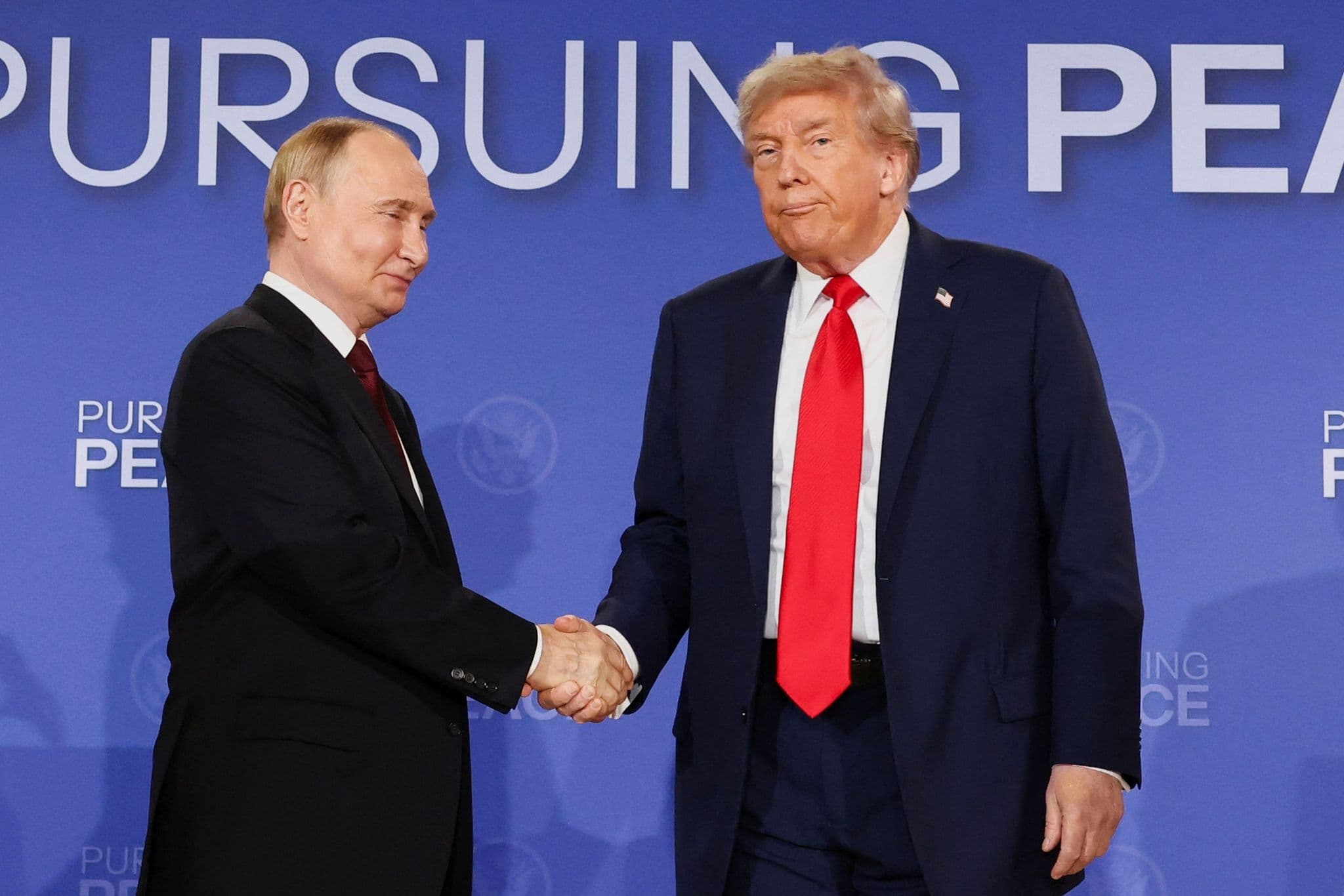 Trump, Putin Meet in Alaska for Talks on Possible Ukraine Ceasefire