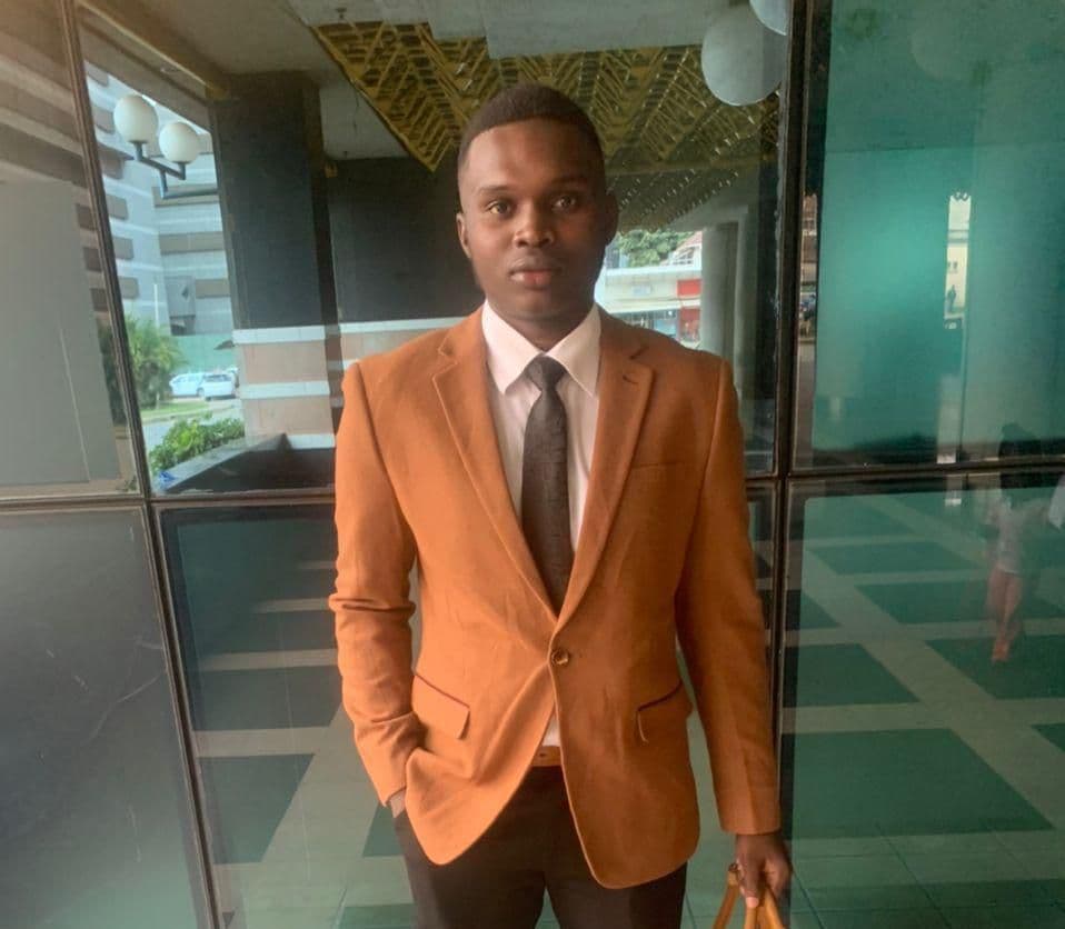 Zimbabwean entrepreneur and inventor Keith Nyereyemhuka invents a new sport DUMBALL , impowering youths in Zimbabwe